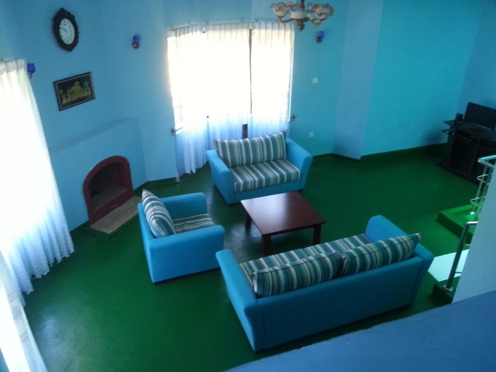 Winkfield Hostel Nuwara Eliya Bagian luar foto
