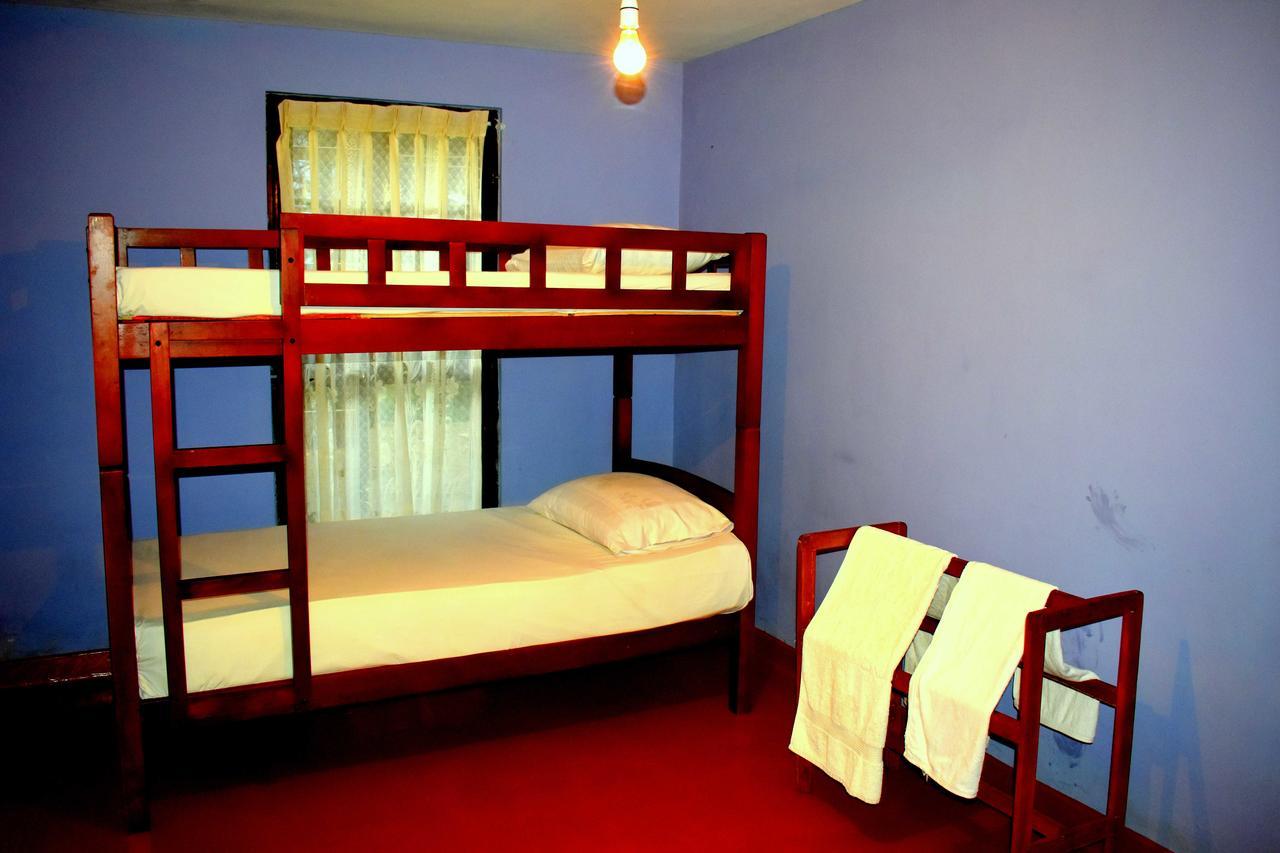 Winkfield Hostel Nuwara Eliya Bagian luar foto